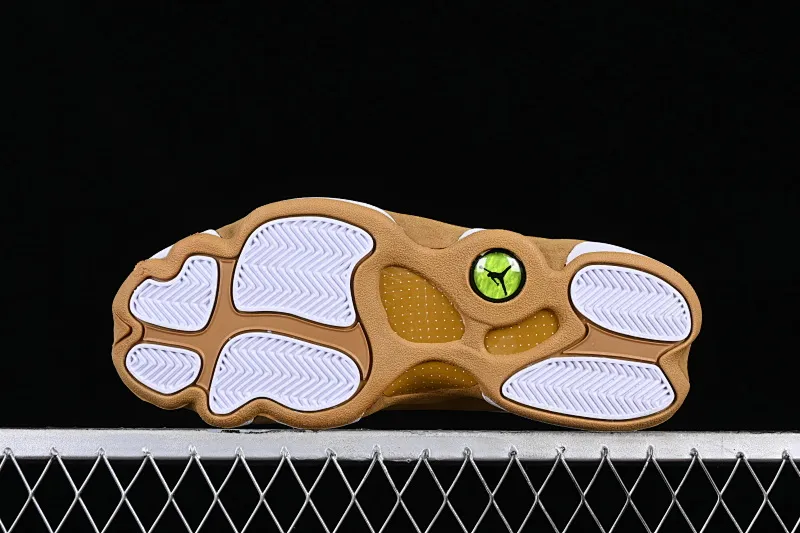 All categories Air Jordan Jordan series basketball shoes Air Jordan 13 pure original Air Jordan 13 Retro "Wheat" AJ13 Joe 13 wheat brown real carbon real cat eye 414571-171